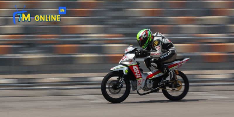 Cách thực hiện cá cược đua xe mô tô Isle of Man TT